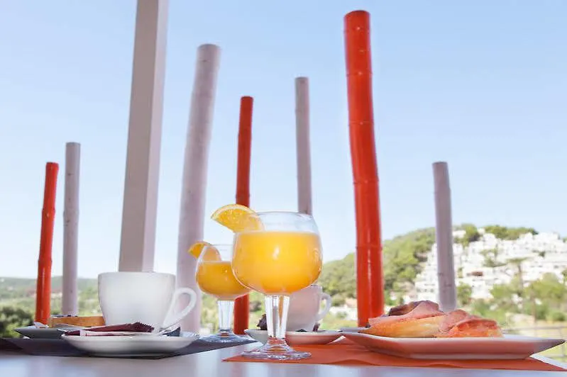 Apartamentos Typic Oasis Sa Tanca Cala Llonga  Hotel Cala Llonga (Ibiza)
