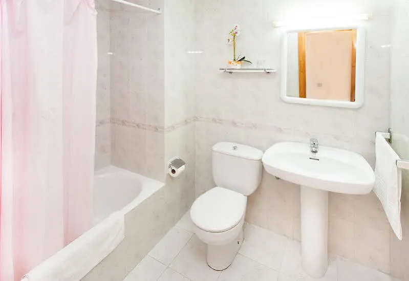 Apartamentos Typic Oasis Sa Tanca Cala Llonga  Hotel