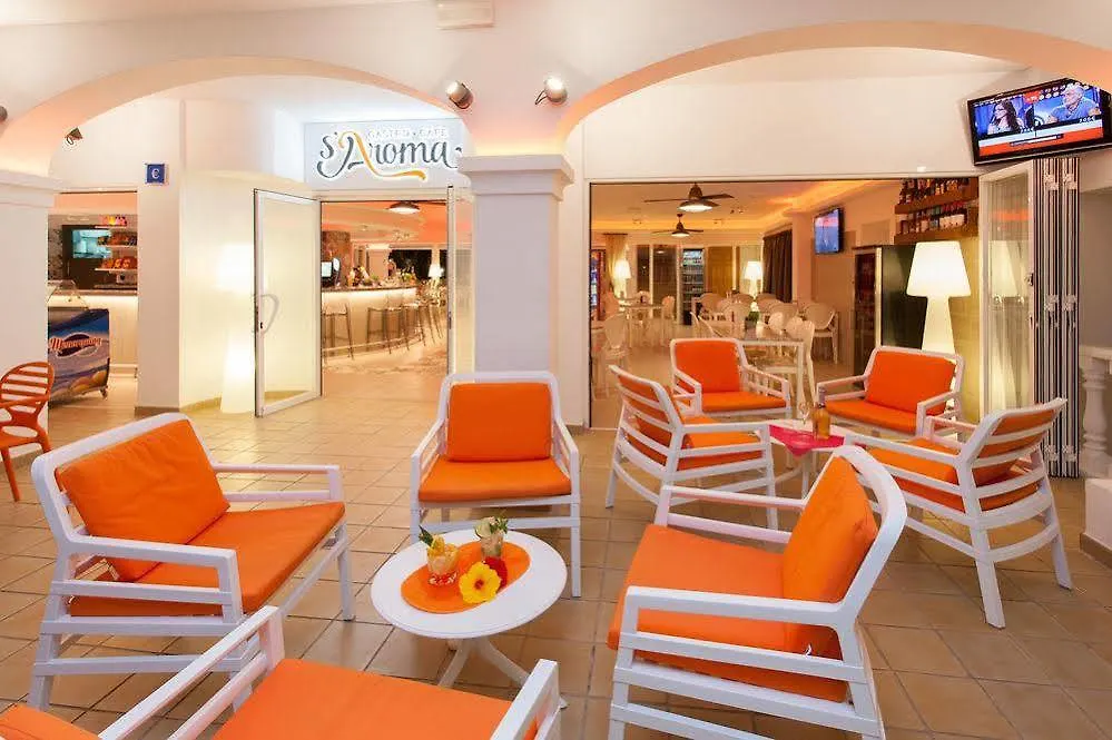 ** Hotel Apartamentos Typic Oasis Sa Tanca Cala Llonga  Spain